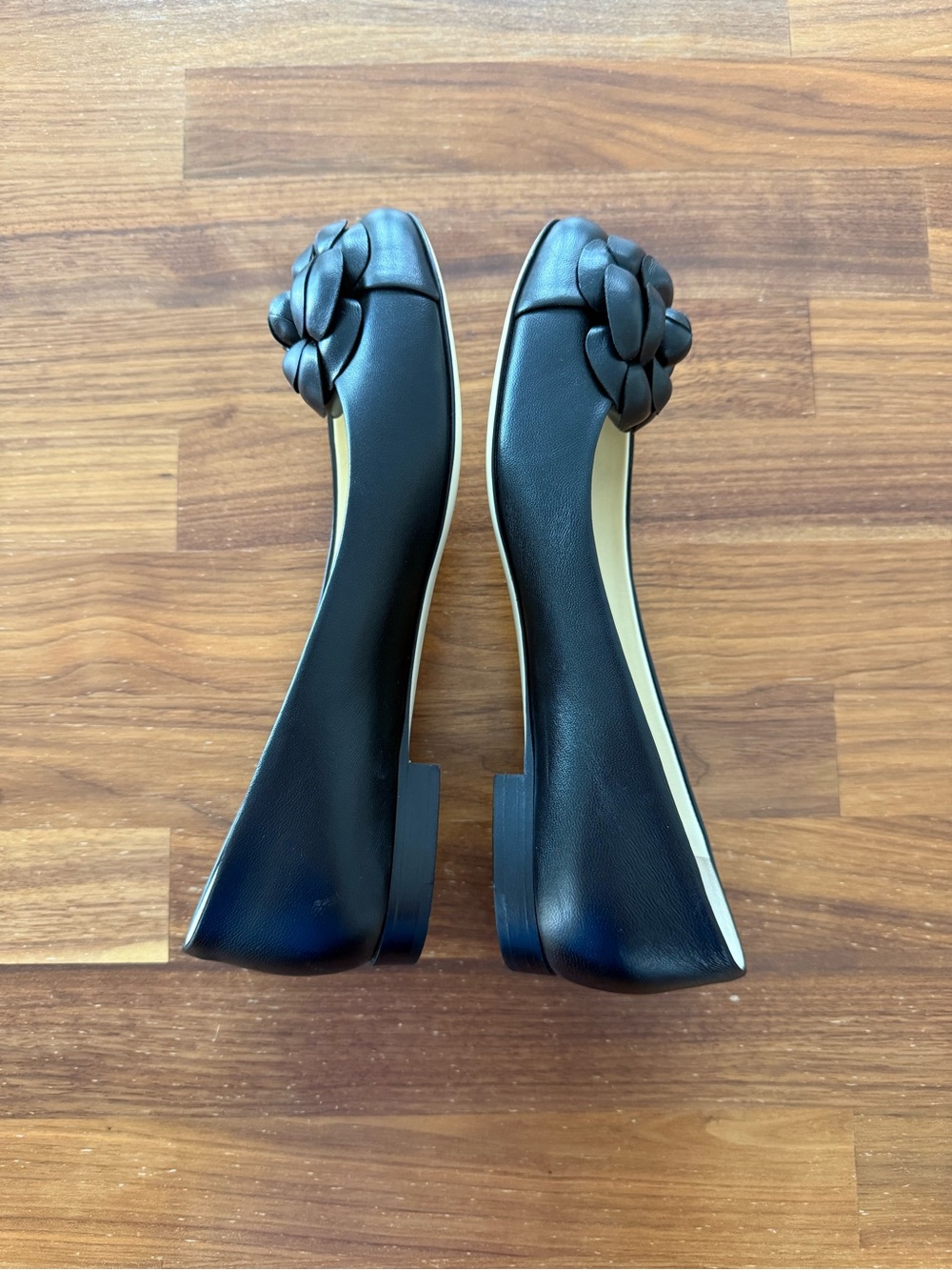 CHANEL Black Camellia Leather Cap Toe Ballet Flats 38 - Picture 9 of 13
